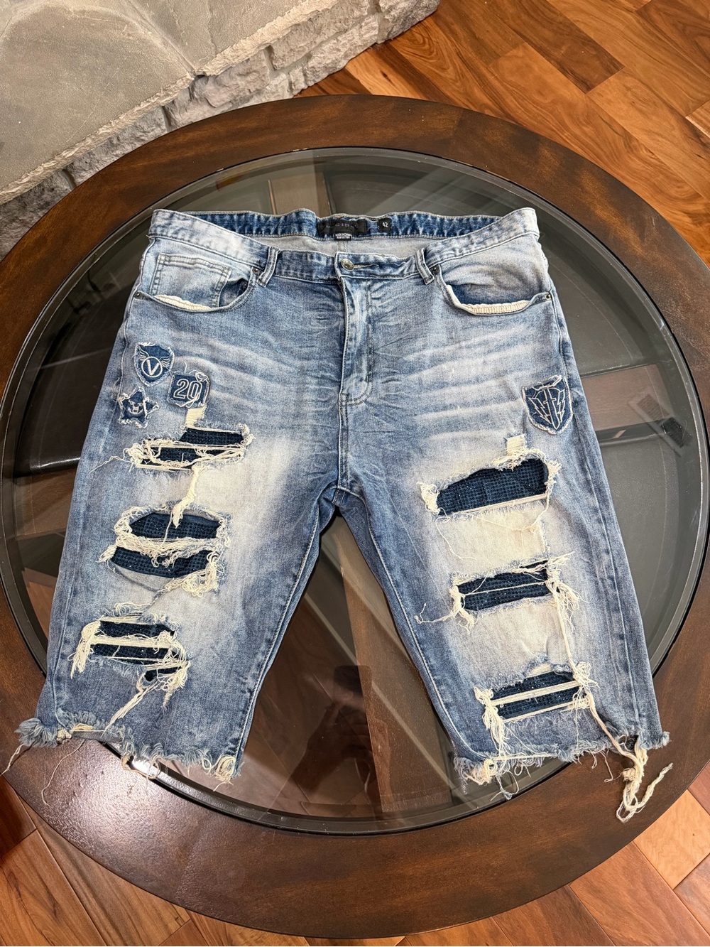 Decibel distressed denim men’s shorts size 42‎